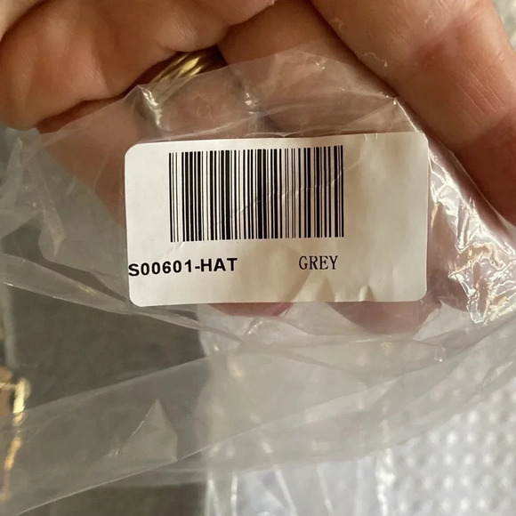 FEDORA HAT WITH ANIMAL PRINT BAND - Picture 9 of 9